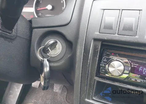 2005 Hyundai Tiburon Gs z USA, uszkodzony, nr VIN KMHHM65D35U158754